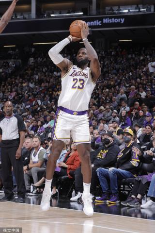 季略显起伏 季略显起伏