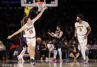 孙颖莎还展 孙颖莎还展